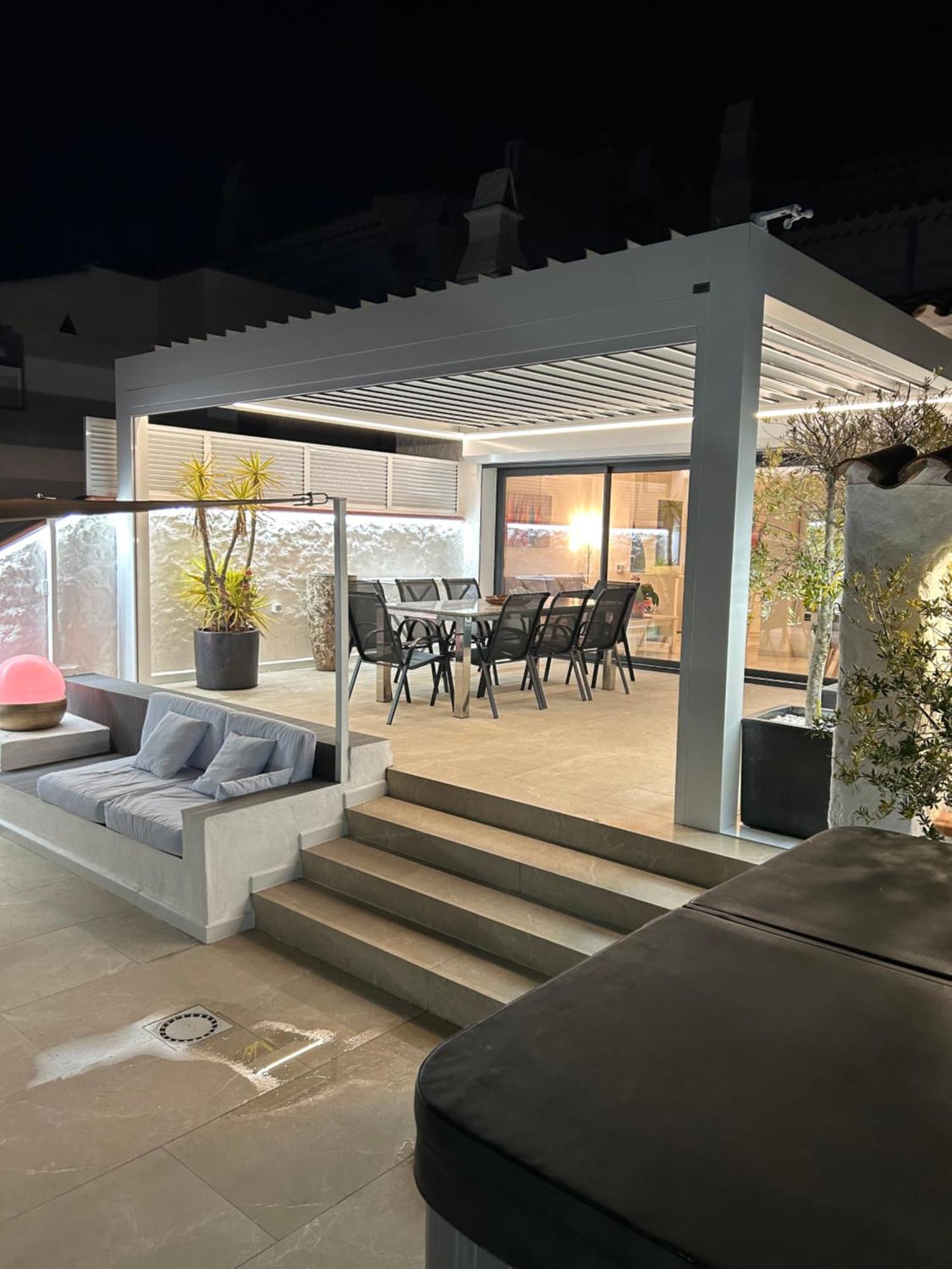 Appartement Duplex Rosas Avec Terrasse Magnifique Jacuzzi Vue Mer 外观 照片