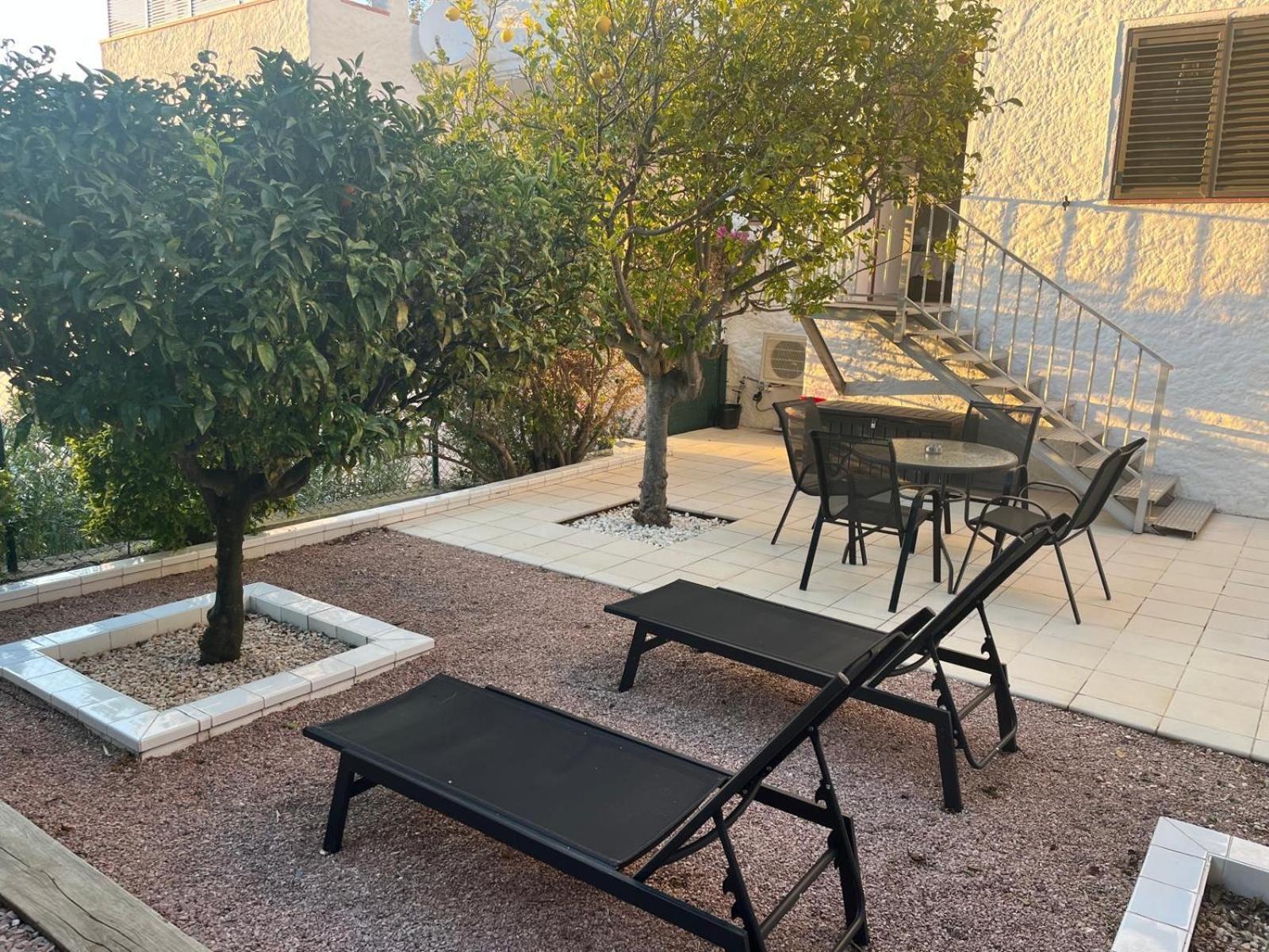 Appartement Duplex Rosas Avec Terrasse Magnifique Jacuzzi Vue Mer 外观 照片