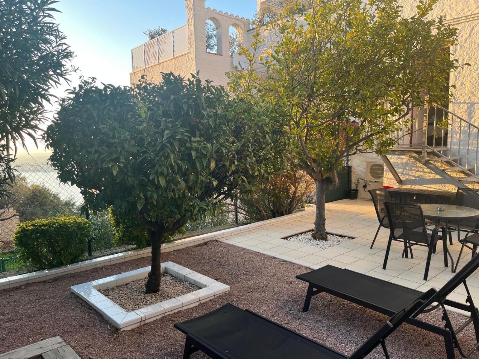 Appartement Duplex Rosas Avec Terrasse Magnifique Jacuzzi Vue Mer 外观 照片