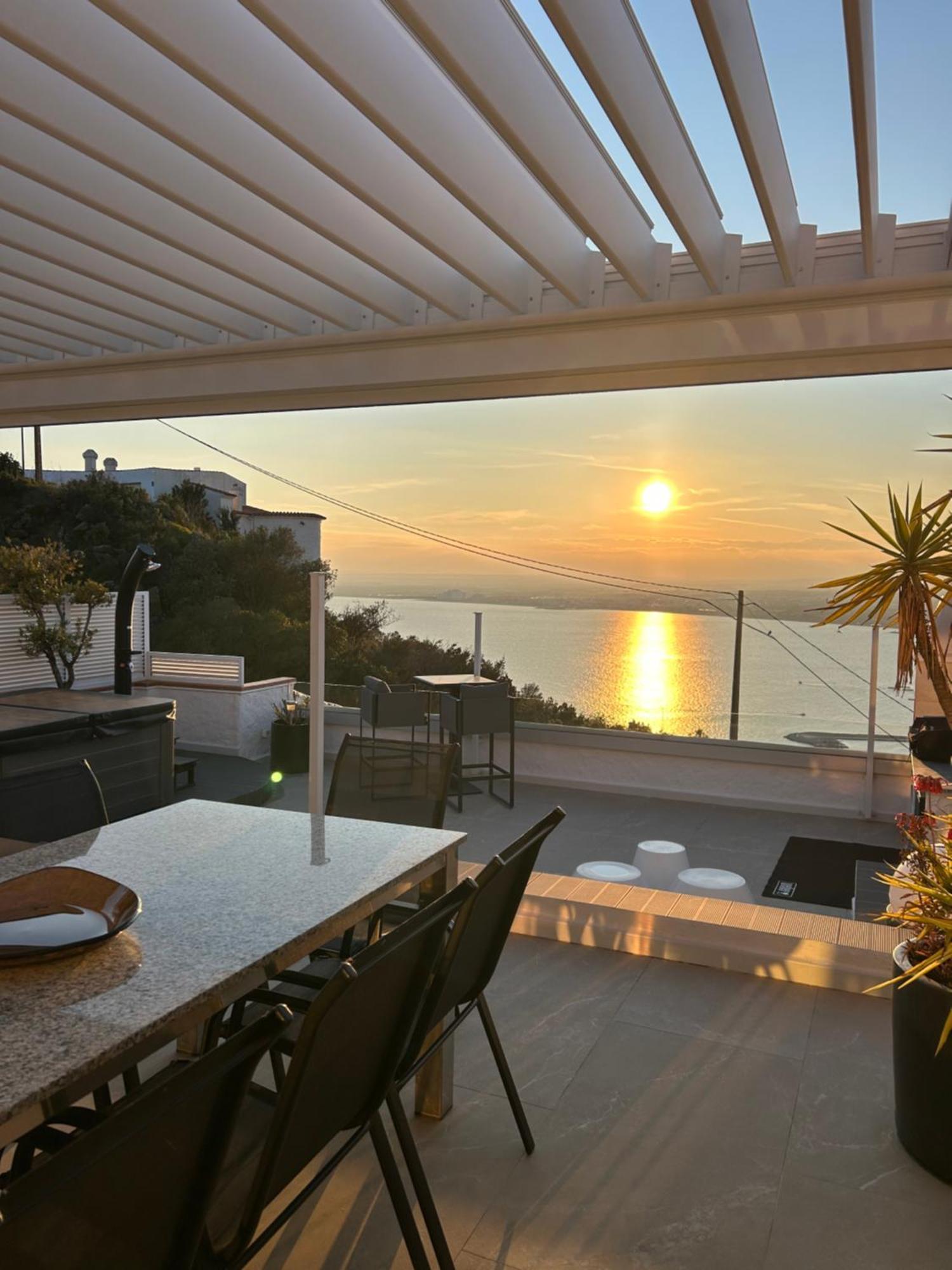 Appartement Duplex Rosas Avec Terrasse Magnifique Jacuzzi Vue Mer 外观 照片